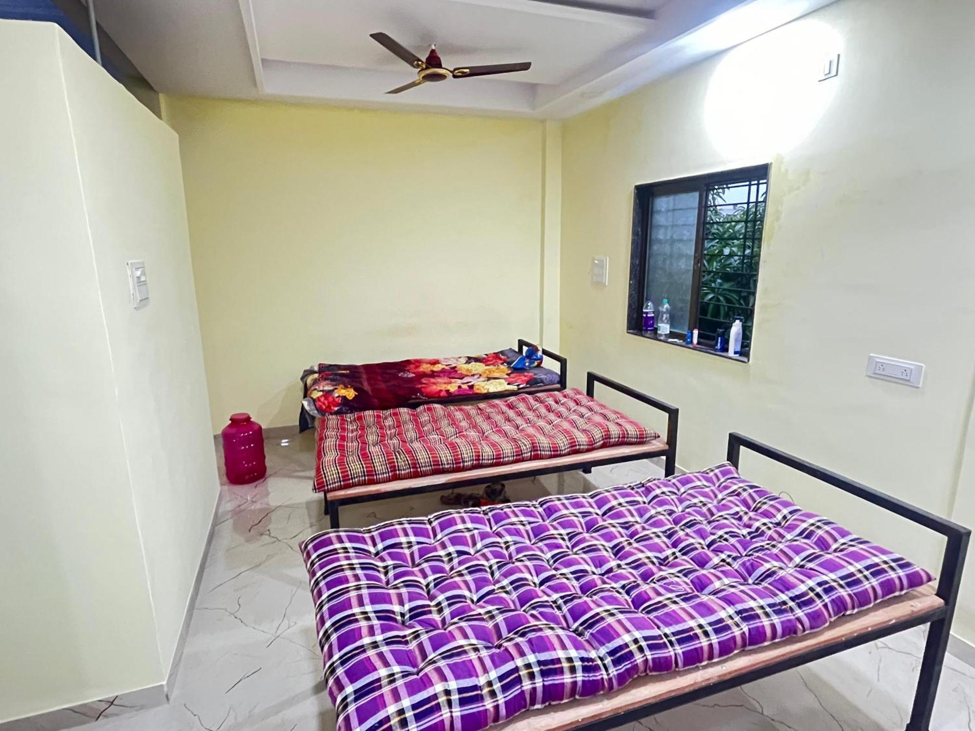 Shree Swami Samarth Pg Rooms For Boys Solapur Exterior foto